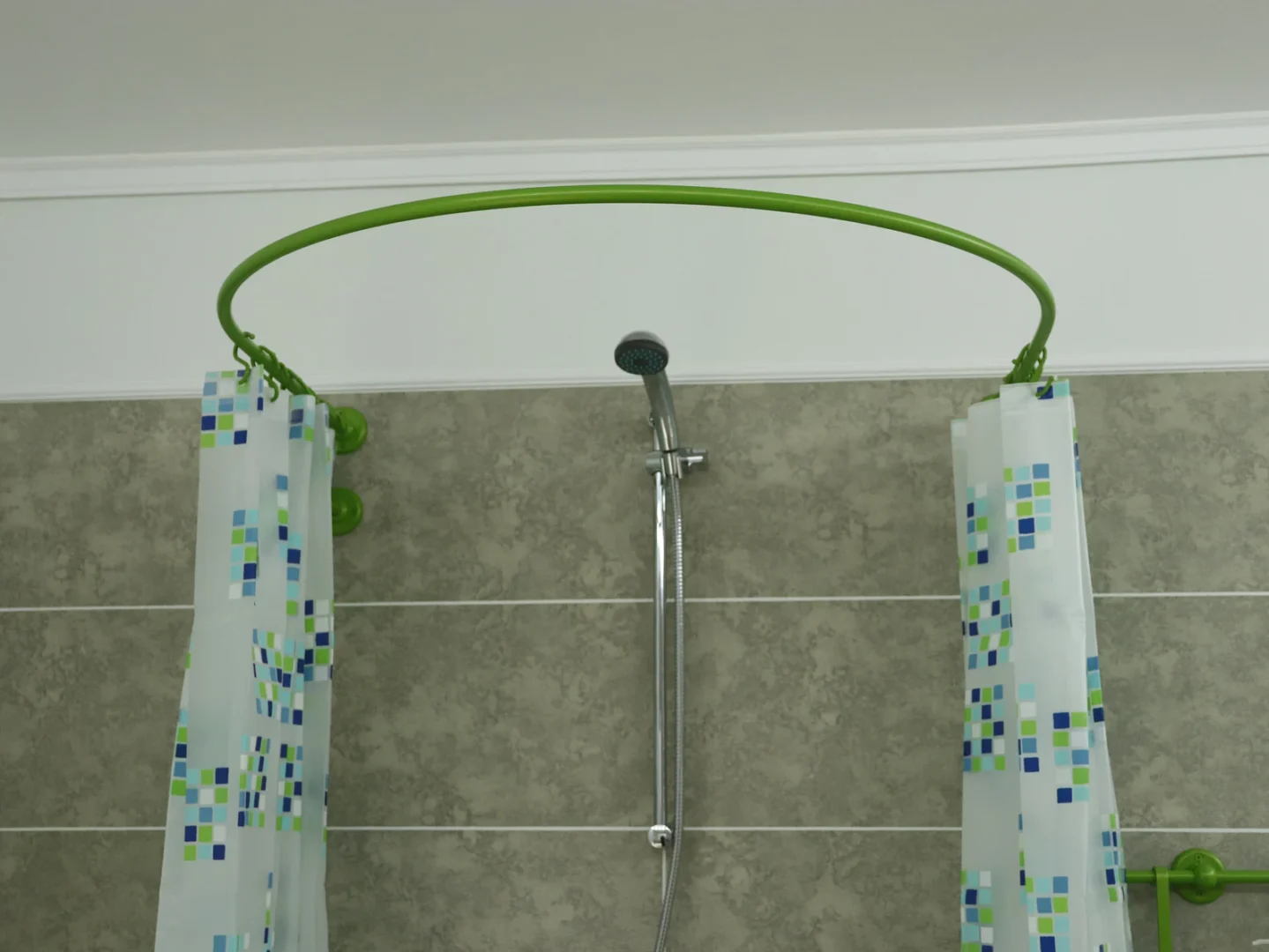 U-Shaped Oval 180 degrees Shower Curtain Rod for Bathroom, Fitting and Dressing room for Wall Mounting - Image 6